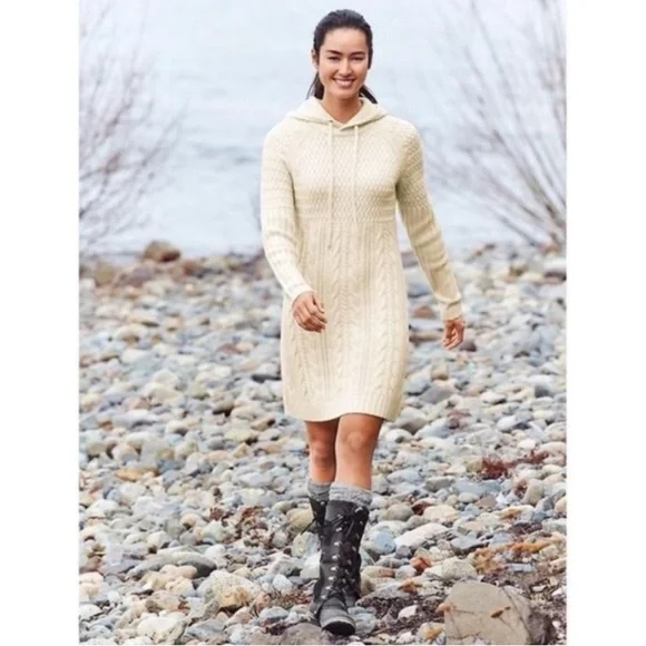 Athleta Red Cold Spell Merino Wool Cable Knit Hooded Sweater Dress XS - Picture 3 of 12